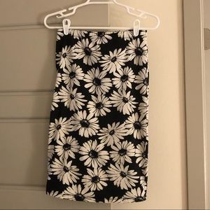 White & Black Floral Jersey Pencil Skirt